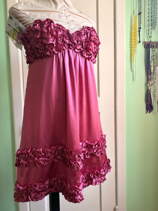 Betsey Johnson Dresses & Skirts - RARE Vintage 100% Silk Betsey Johnson Plum Ruffle Strapless Cocktail Dress